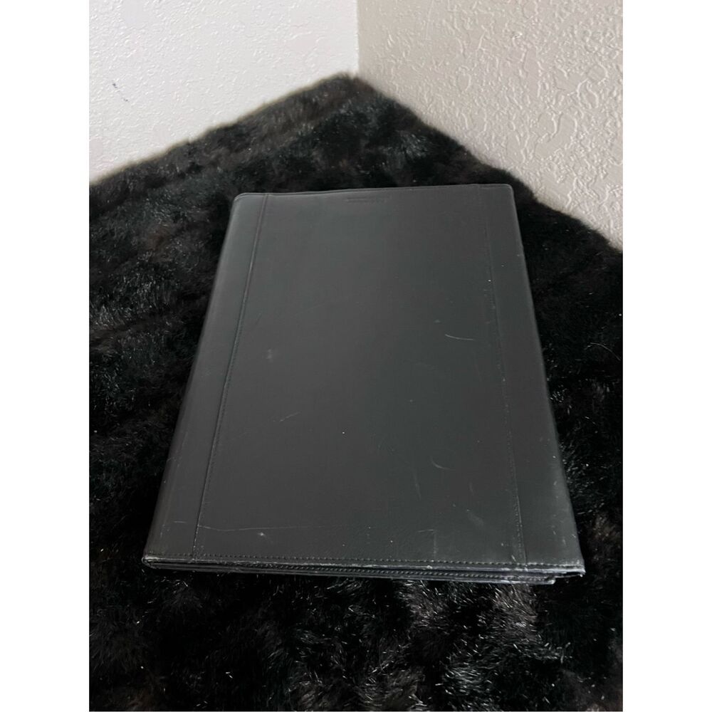 Franklin Covey Black Leather Organizer Binder Folder - Picture 3 of 6